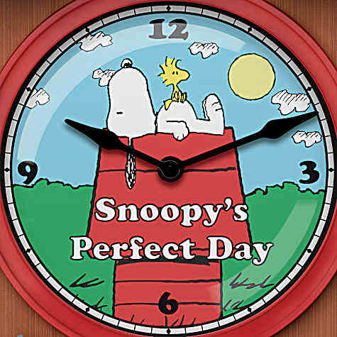 Snoopy Wall Clock